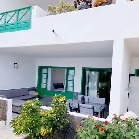Playa Bastian First Line Of The Sea Apartment Costa Teguise Exterior photo