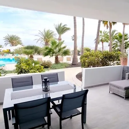 Playa Bastian First Line Of The Sea Apartment Costa Teguise Exterior photo