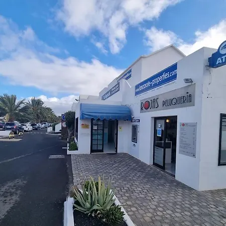 Playa Bastian First Line Of The Sea Apartment Costa Teguise Exterior photo