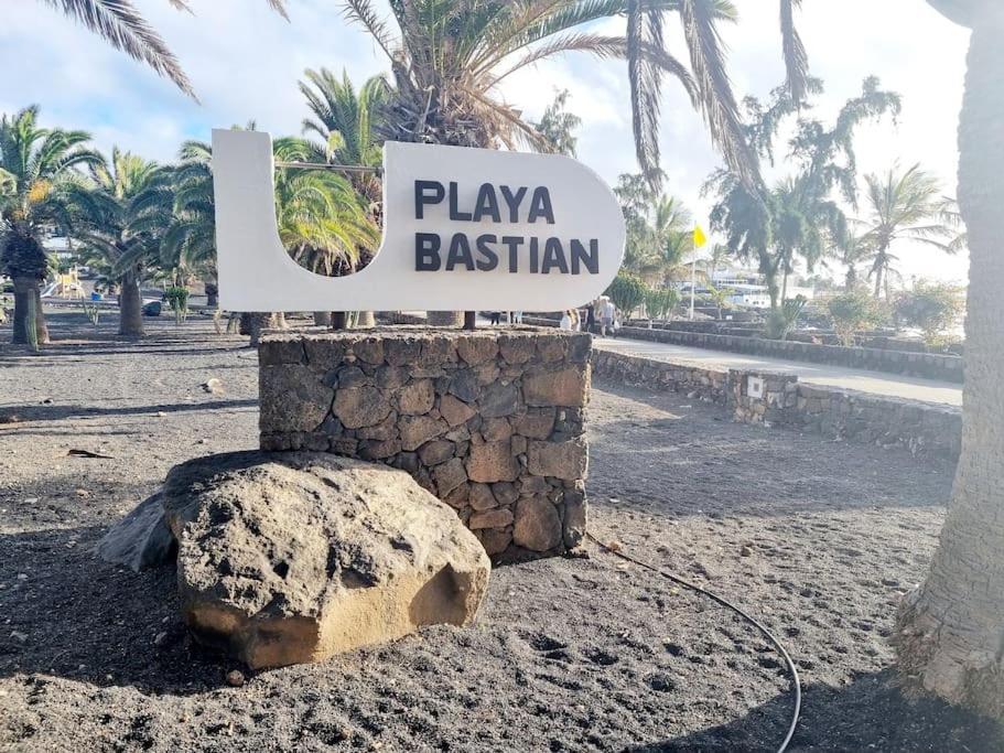 Playa Bastian First Line Of The Sea Appartement