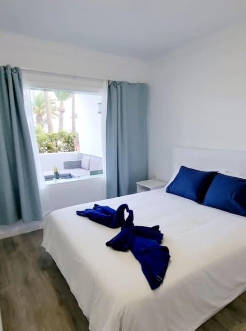 Appartement Playa Bastian First Line Of The Sea *